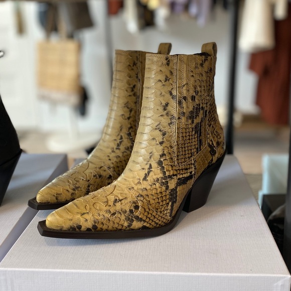 shopbop Shoes - NIB Toral Spanish Python Leather Western Boots